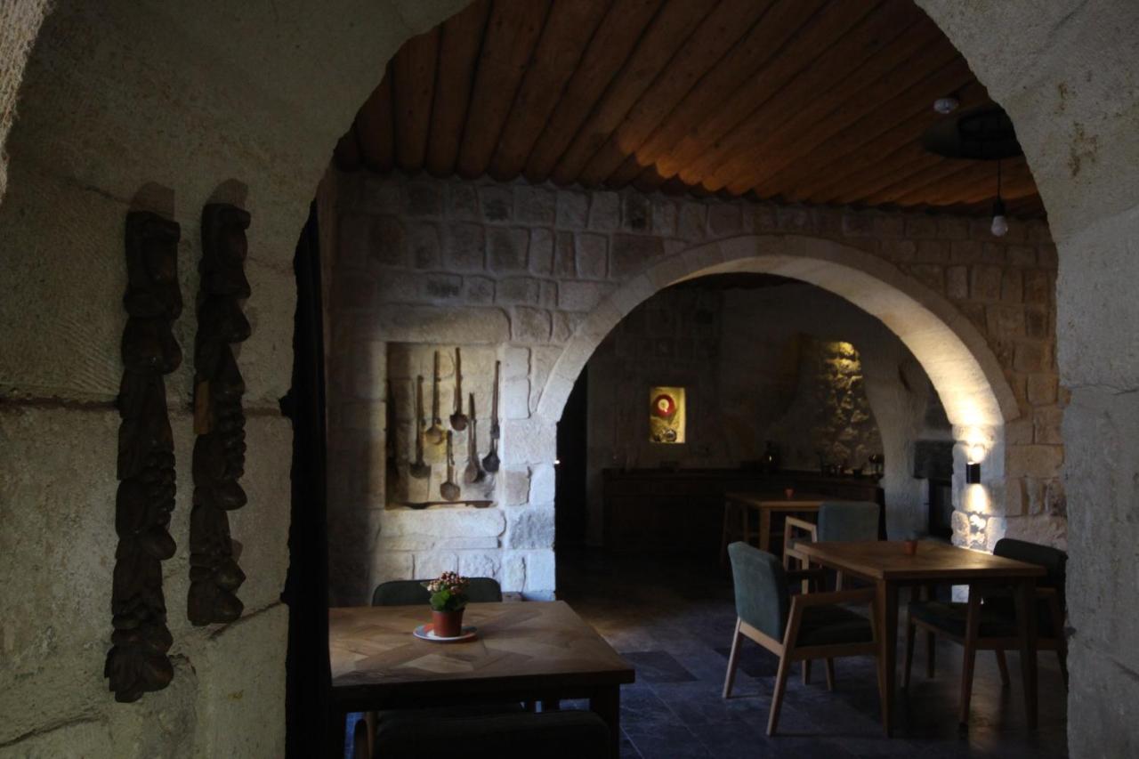 1811 Cave Hotel Nevşehir Exterior photo